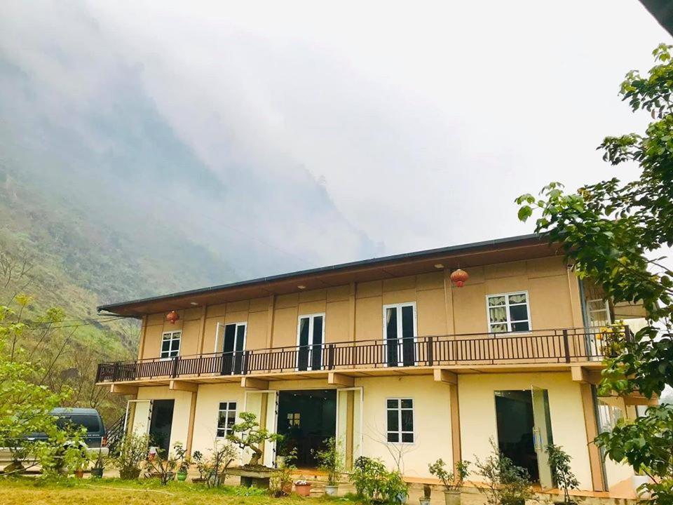 Diem Dung Chan Can Ty Ha Giang Exterior photo